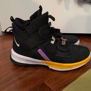 Nike LeBron Soldier 13 SFG EP Basketball shoes